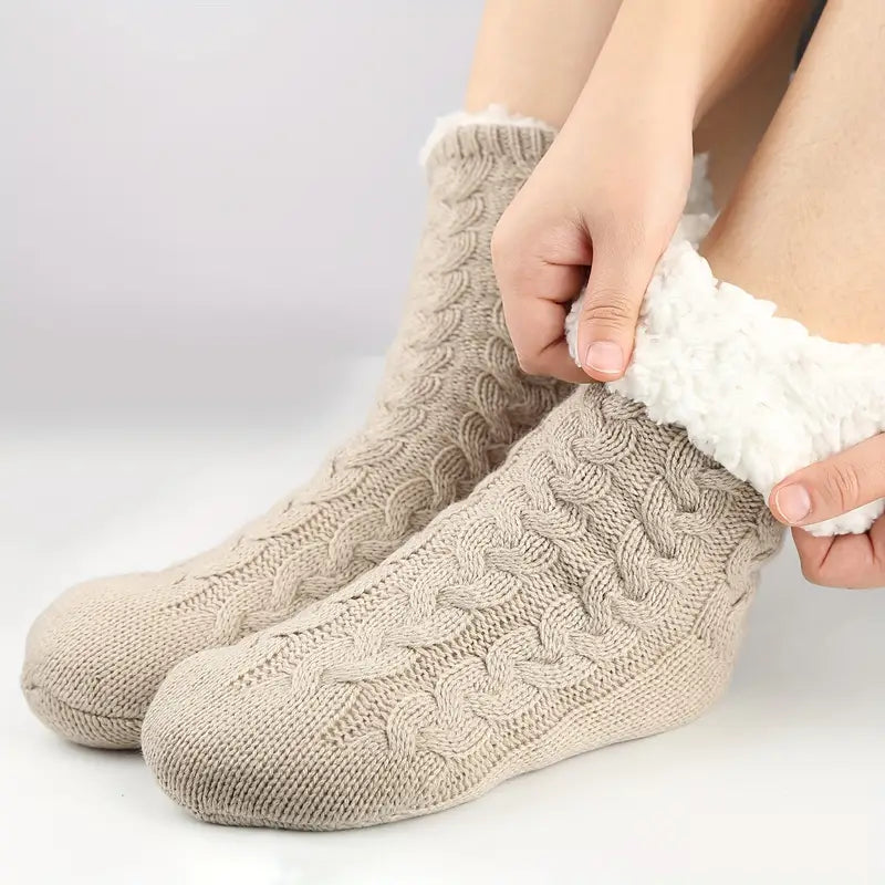 NeuroPlush Comfort Socks